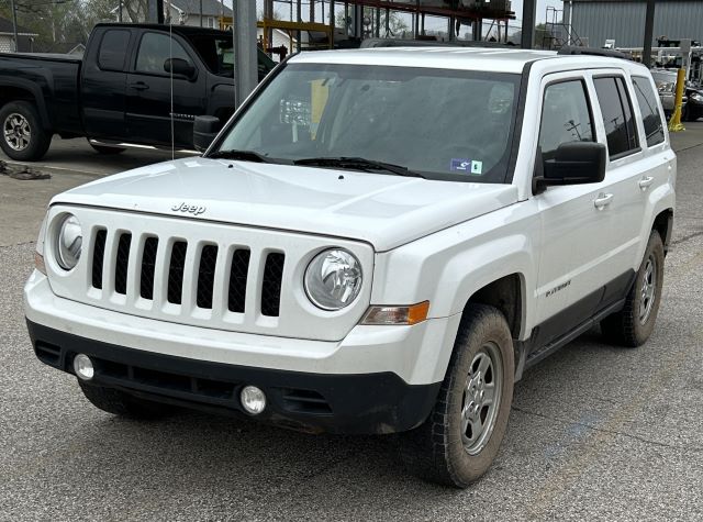2016 Jeep Patriot (221038)